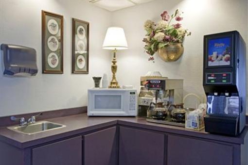 фото отеля Americas Best Value Inn New London (Wisconsin)