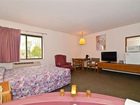 фото отеля Americas Best Value Inn New London (Wisconsin)