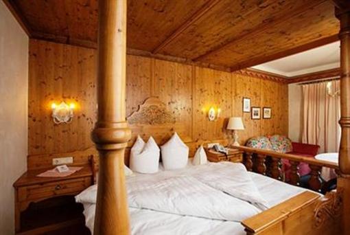 фото отеля Hotel Schwarzer Adler & Dependance Sonnenheim