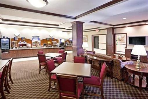 фото отеля Holiday Inn Express Hotel & Suites Franklin Cranberry
