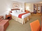 фото отеля Holiday Inn Express Hotel & Suites Franklin Cranberry