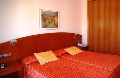 фото отеля Hotel Portonovo
