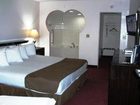 фото отеля Deltona Inn