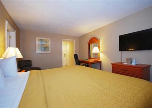 фото отеля Quality Inn Massena