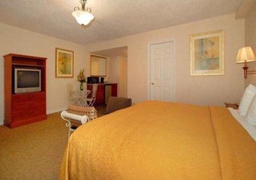 фото отеля Quality Inn Massena