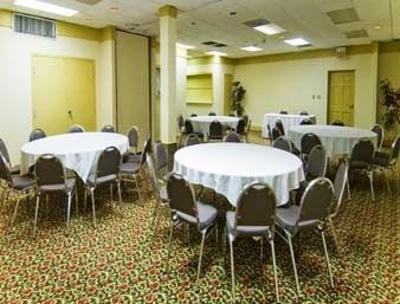 фото отеля Howard Johnson Inn Conway
