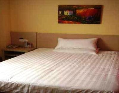 фото отеля Hanting Express Kunshan Bailu Middle Road