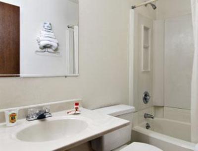 фото отеля Super 8 Warner Robins
