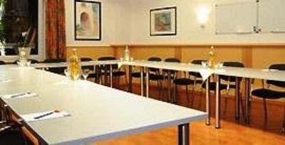 фото отеля Das Kleine Stadthotel Ratingen