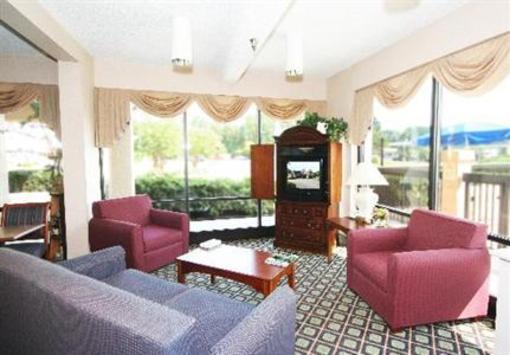 фото отеля Hampton Inn Orangeburg