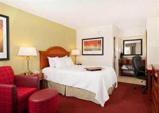 фото отеля Hampton Inn Orangeburg
