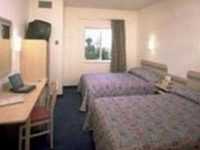 Motel 6 Canoga Park