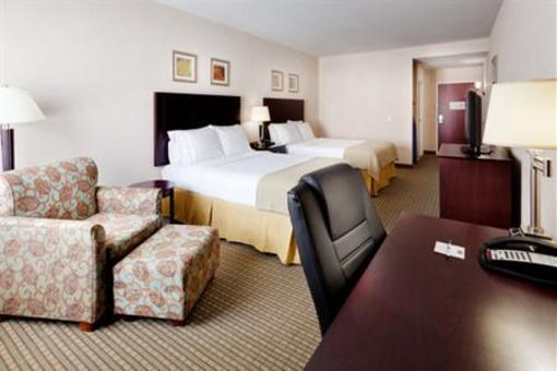 фото отеля Holiday Inn Express Hotel & Suites Haskell