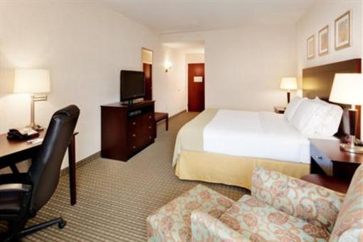 фото отеля Holiday Inn Express Hotel & Suites Haskell