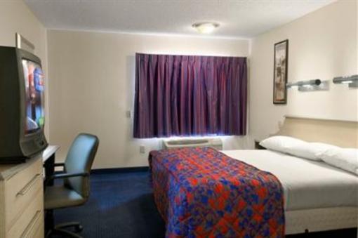 фото отеля Red Roof Inn San Antonio - Airport