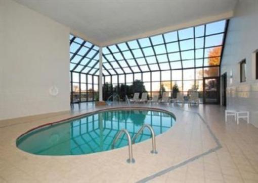 фото отеля Comfort Suites Airport Alcoa
