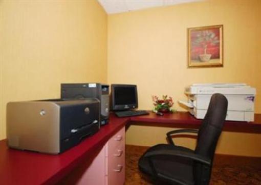 фото отеля Comfort Suites Airport Alcoa