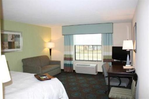 фото отеля Hampton Inn & Suites St Cloud