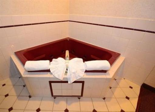 фото отеля BEST WESTERN Clive Inn and Suites
