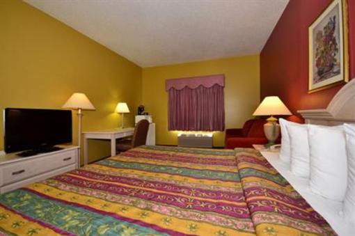фото отеля BEST WESTERN Clive Inn and Suites