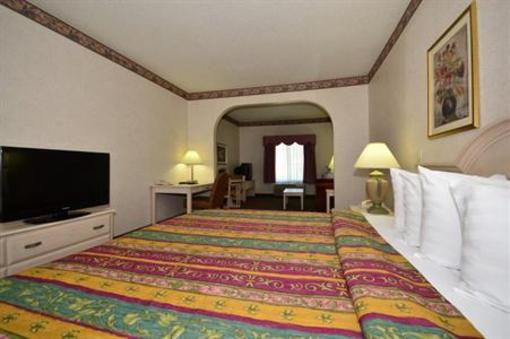 фото отеля BEST WESTERN Clive Inn and Suites