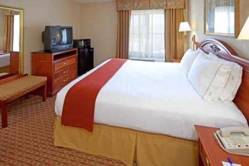 фото отеля Holiday Inn Express Carlstadt