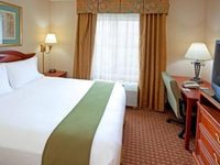 Holiday Inn Express Carlstadt
