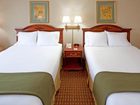 фото отеля Holiday Inn Express Carlstadt