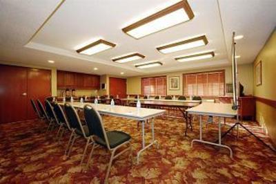 фото отеля AmericInn Lodge & Suites Grimes