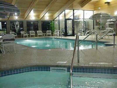 фото отеля AmericInn Lodge & Suites Grimes