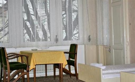 фото отеля Pension Bruns Frankfurt am Main