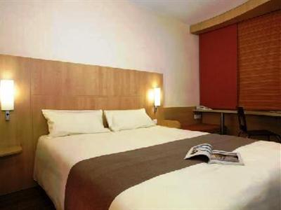 фото отеля Ibis Manchester Centre Portland Street Hotel
