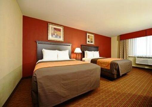 фото отеля Comfort Inn West