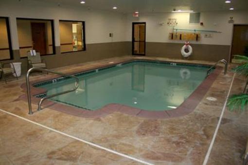фото отеля Holiday Inn Express Portage