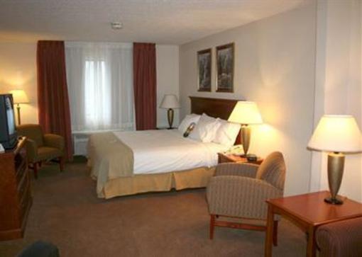 фото отеля Holiday Inn Express Portage