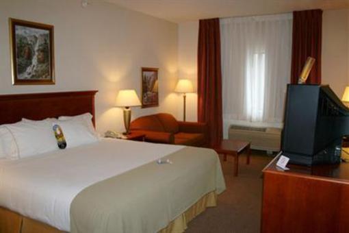 фото отеля Holiday Inn Express Portage