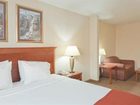фото отеля Holiday Inn Express Portage