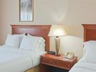 фото отеля Holiday Inn Express Portage