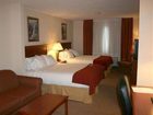 фото отеля Holiday Inn Express Portage