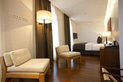 фото отеля Hotel Carris Porto Ribeira