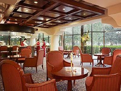 фото отеля Shangri-La Golden Flower Hotel