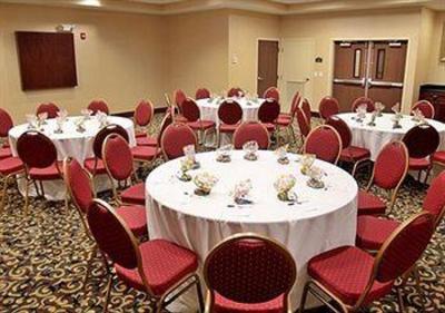 фото отеля Comfort Suites Orlando Airport