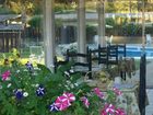 фото отеля Country Garden Inns