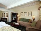 фото отеля Olde Harbour Inn