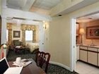 фото отеля Olde Harbour Inn