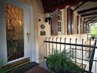 фото отеля Olde Harbour Inn
