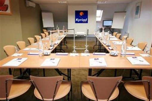 фото отеля Kyriad Orleans Saran