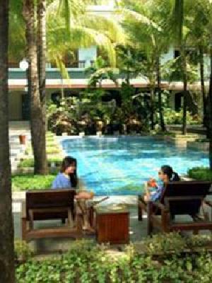 фото отеля Chatrium Hotel Royal Lake Yangon