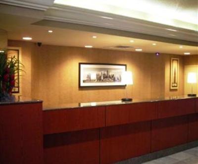 фото отеля Holiday Inn Harmon Meadow Secaucus