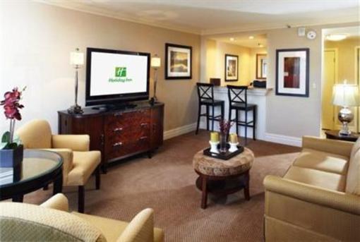 фото отеля Holiday Inn Harmon Meadow Secaucus